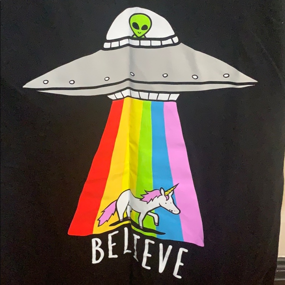 NWOT ModCloth tee - Picture 3 of 4